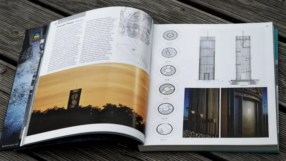 AKÁTOVÁ VĚŽ V MAGAZÍNU C3, SOUL, JIŽNÍ KOREA